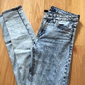 Acid wash skinny jeans H&M size 6